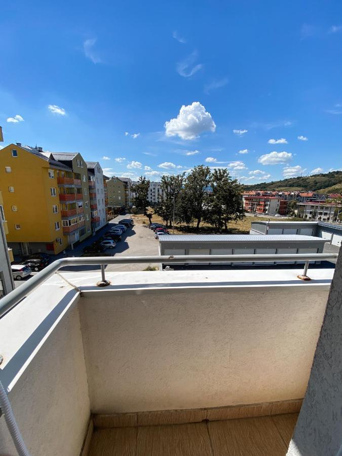 Studio Apartman Lukavica Sarajevo Ngoại thất bức ảnh